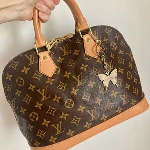 Authentic Louis Vuitton Alma pm Monogram Handbag . Customized.